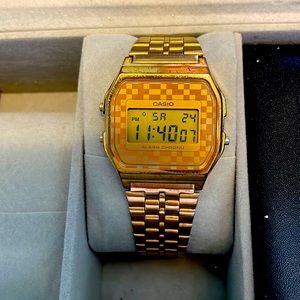 Casio Digital vintage watch
